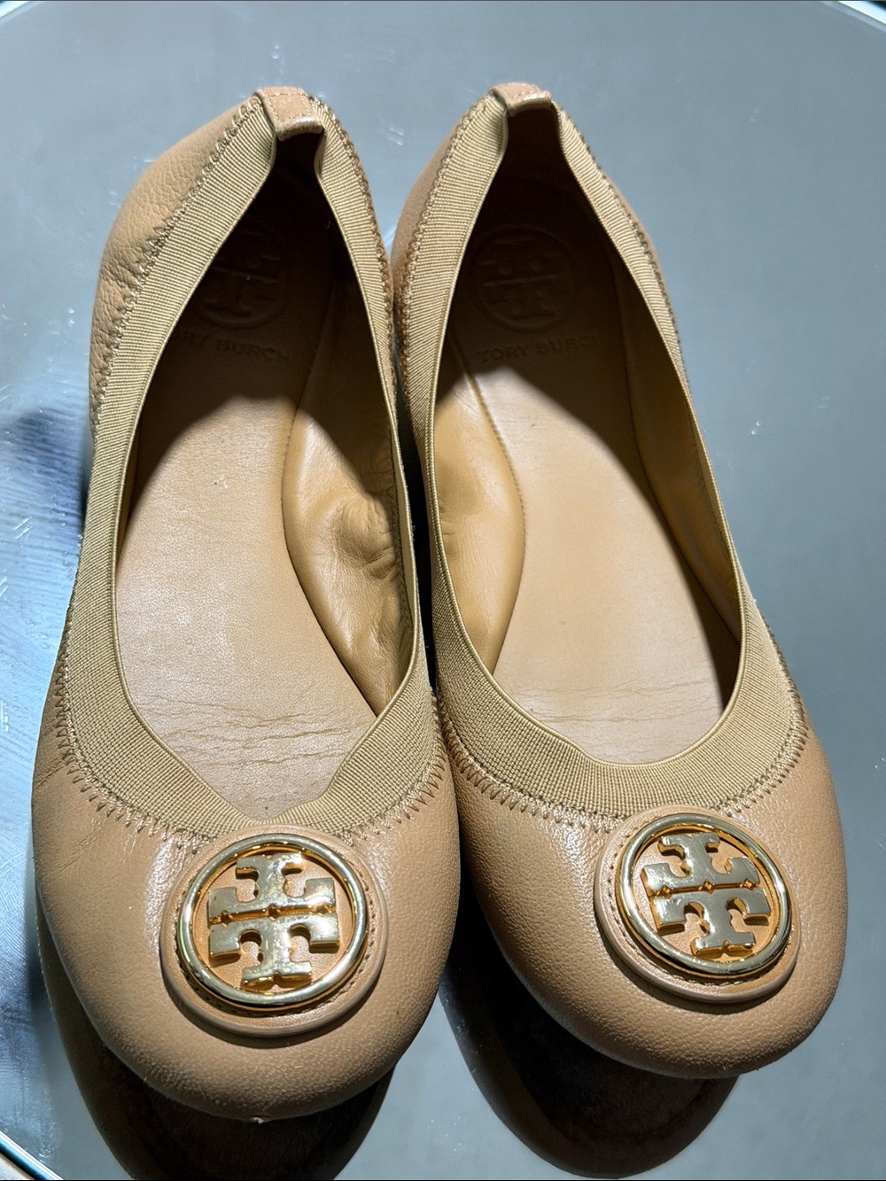 Tory Burch Camel/Tan Logo Round-Toe Ballet Flats